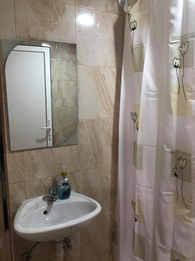 Karali Apartments Lagadin Eksteriør billede